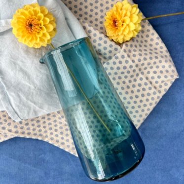 BLACK NOVEMBER OG DATOVARER