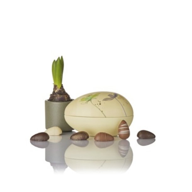 Cocoture -  130g mix � sm� marcipan�g i gult Cocoture  metal�g med blomster 