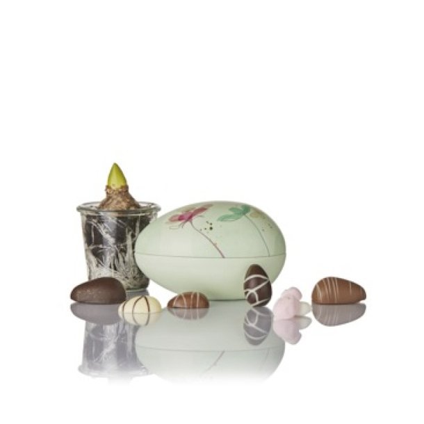 Cocoture 300g marcipan�g, fyldte chokolade�g &amp; p�skeskum i gr�nt metal�g med blomster