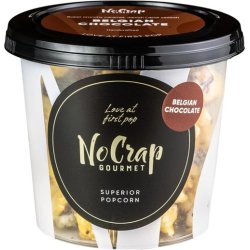 Gavekurv fyldt med julel og snacks