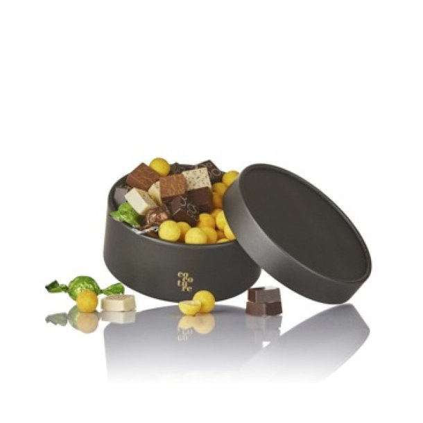 Cocoture - 400g assort fyldt chokolade, fyldt chokokugler &amp; exoticfruit i sort Cocoture hatte�ske