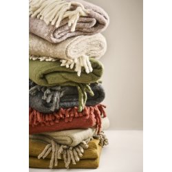 Ib Laursen - Plaid sandfarvet melange med off white frynser 130x170 cm.