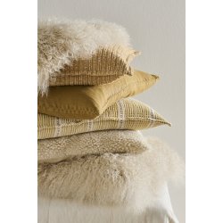 Ib Laursen -  Pudebetr�k okkergr�n - 50x50 cm.