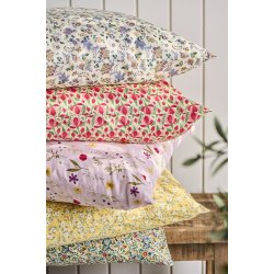 Ib Laursen Pudebetrk beige med rde og rosa blomster, grnne blade 60x60 cm