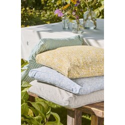 Ib Laursen Hyndebetr�k Linea med lysegr�nne og bl� smalle striber 45 x 45 cm