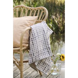 Ib Laursen Pudebetr�k Linea med mustard og lyser�de smalle striber 50x50