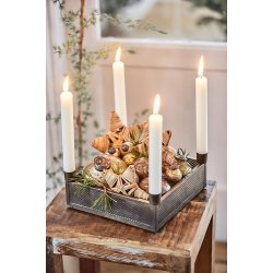 Ib Laursen Adventstage til 4 bedelys med hulmnster i siderne og fast bund