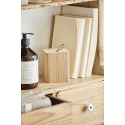 Ib Laursen ske med bambuslg kvadratisk