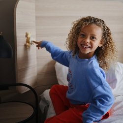 Mushie Suction Spinner Toy  Bee