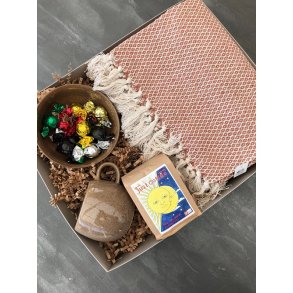 Gavekurv - Plaid, keramik, kaffe og cocoture.