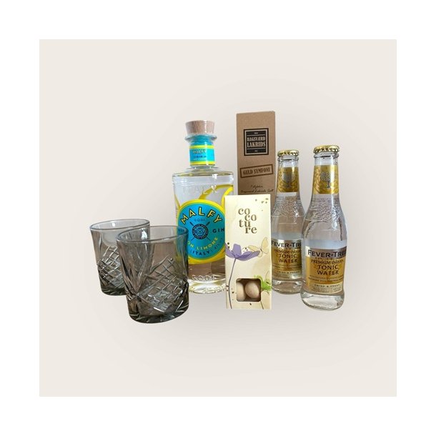 Gave til far med gin, tonic, glas og sde sager