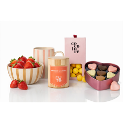 Gavekurv med krus, sk�l og ren k�rlighed (uden jordb�r)