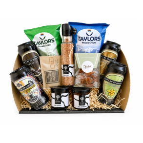 Gavekurv til FARS DAG med �l, snacks og l�kkerier til maden