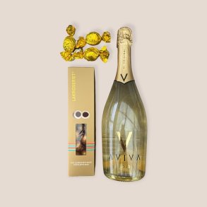 Guld gavekurv  med Avivia, lakrids og chokolade