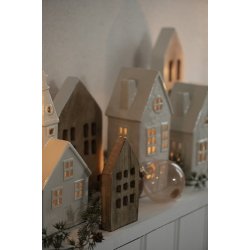 Ib Laursen Hus stende med 9 vinduer hvid side (Hjde 28 cm)