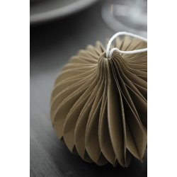 Ib Laursen Julekugle foldet papir med magnetlukning til ophng  6,5cm