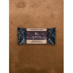 Karamel Kompagniet -  Karamel bar med flde &amp; salt i mrk chokolade 50g