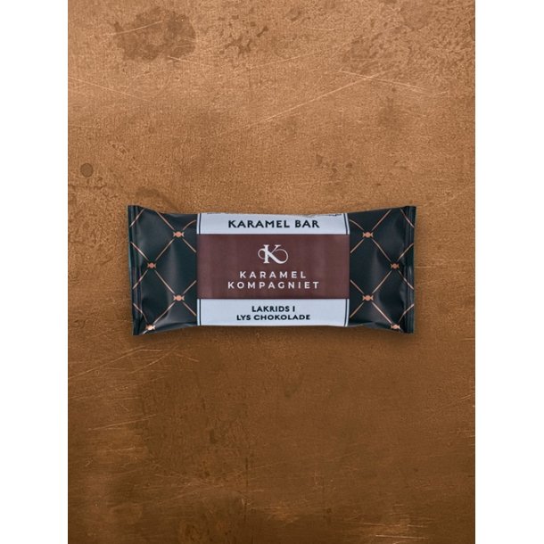 Karmel Kompaniet -  Karamel bar, Lakrids i lys chokolade 50g 
