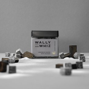 Wally and Whiz LAKRIDS MED SALMIAK, 140G. 