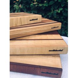 Skrebrt med skr kanter  