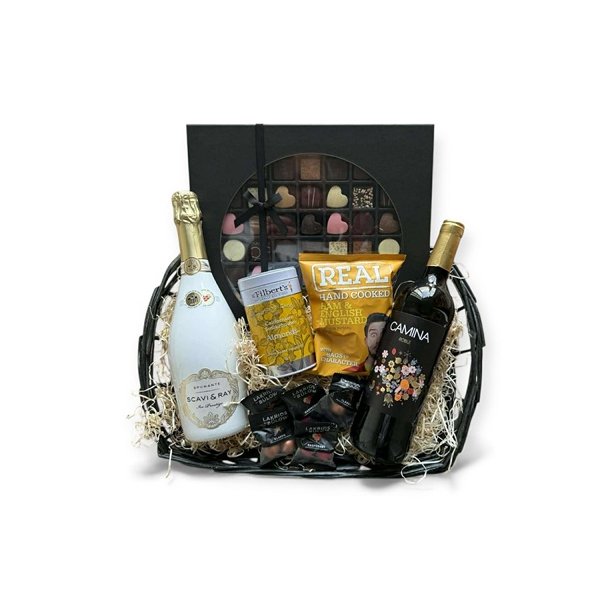 Nyt�rskurv med bobler, r�dvin og l�kkerier