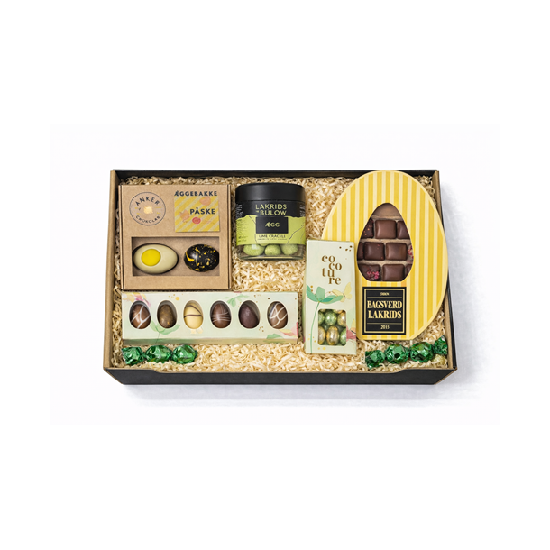 L�kker gavekurv med chokolade, lakrids og andre l�kkerier.