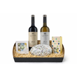 P�skegave med vin og p�skel�kkerier