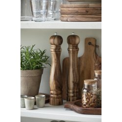 Ib Laursen - Peberkvrn akacietr