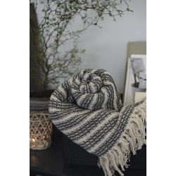 Ib Laursen Plaid - tppe creme med mrkegrt/sort stribemnster 130x160 cm.