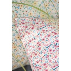 Ib Laursen Pudebetrk lyserde og beige blomster, bl blade 60 x 60 cm.