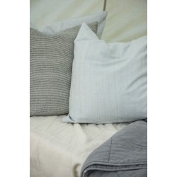 Ib Laursen Pudebetrk sorte og beige striber 50x70 cm