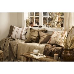 Ib Laursen - Quilt hrfarvet med korssting- 130 x 180 cm