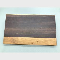 Skrebrt med skr kanter  