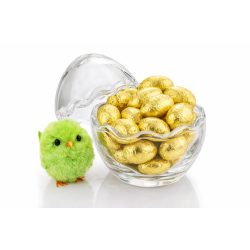 P�skegave med todelt Ib Laursen glas�g med pralin� �g og lille kylling