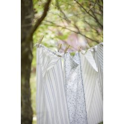 Ib Laursen Viskestykke Dorothea med stvbl blomsterranker