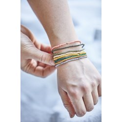 Ib Laursen Armbnd glas- og metalperler p elastik 8 forskellige farver