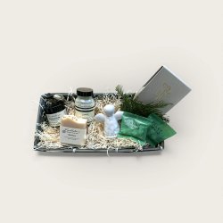 Bastkurv med Munkholm produkter og julehygge