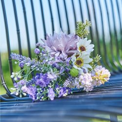 Speedtsberg - gren med blomst 35cm