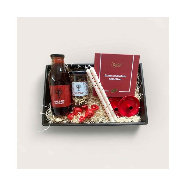 Julekurv med gløgg, lys og chokolade