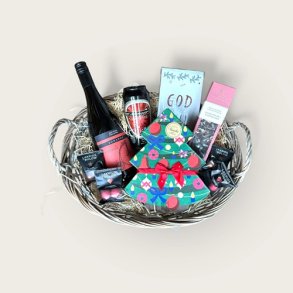 Lkker gavekurv med vin og slik