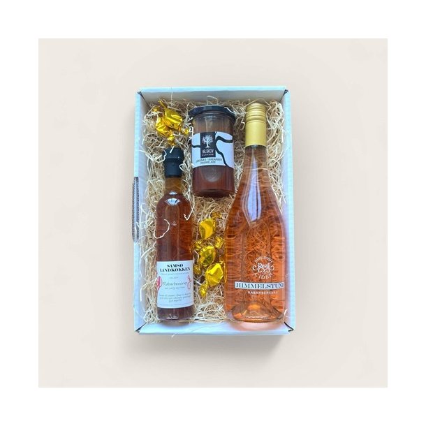 Gaveske med rabarber og jordbr